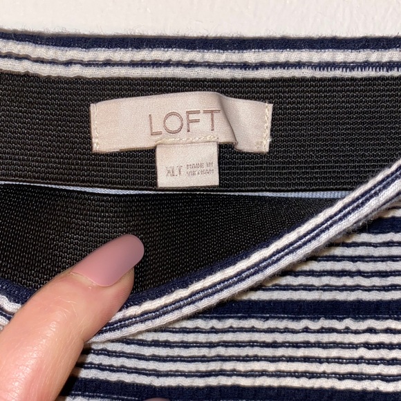 LOFT Black & White Striped Pencil Skirt Size XLT Tall - Picture 3 of 9
